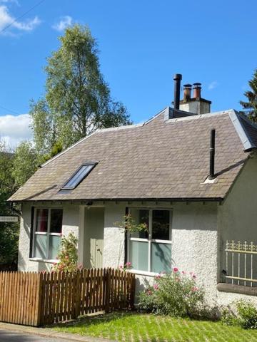 Cobbler'S Cottage At Kindrochet, Strathtay Pitlochry Luaran gambar